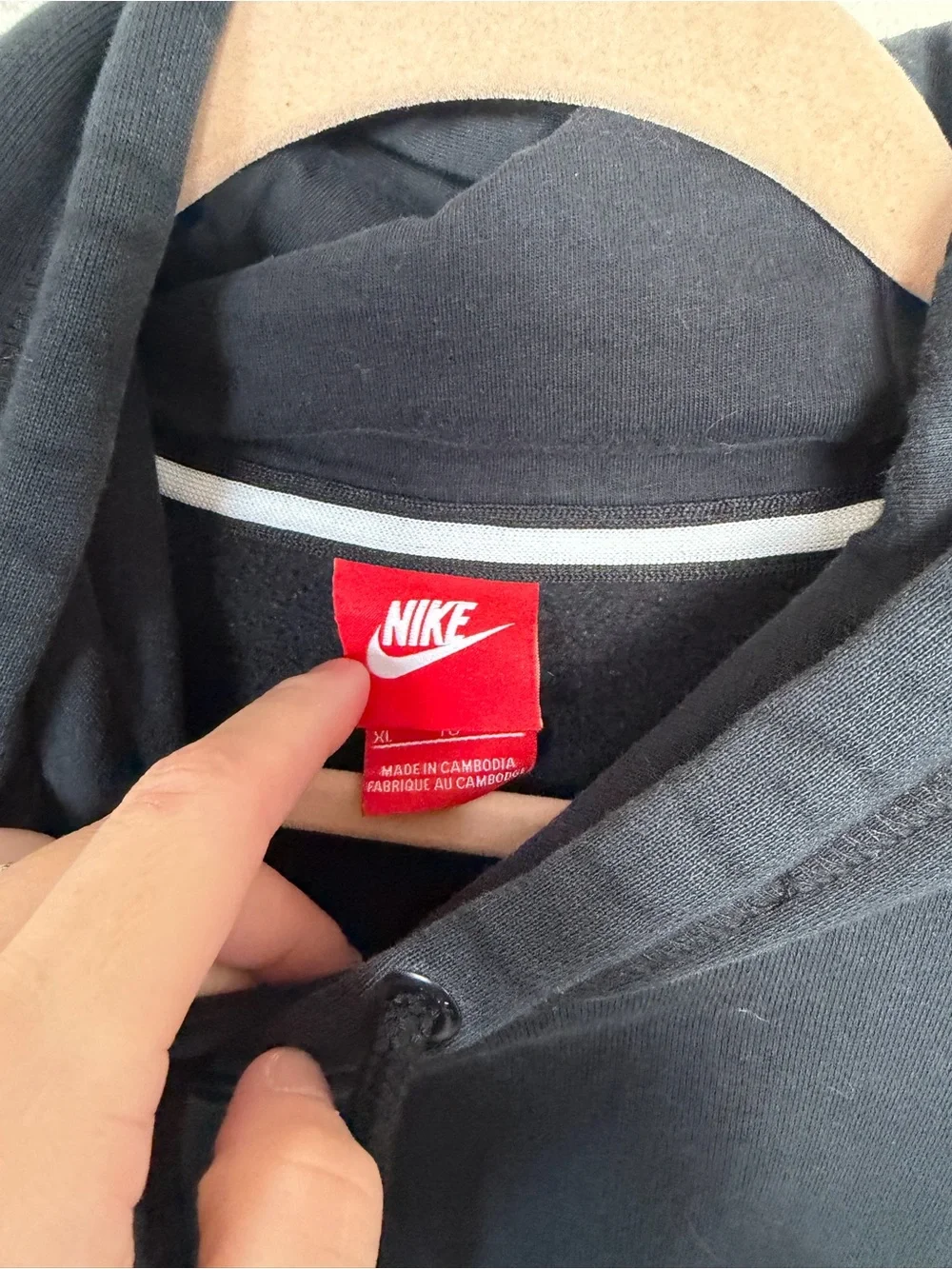 NIKE Black Nike Air Logo Graphic Hooded Sweatshirt Hoodie